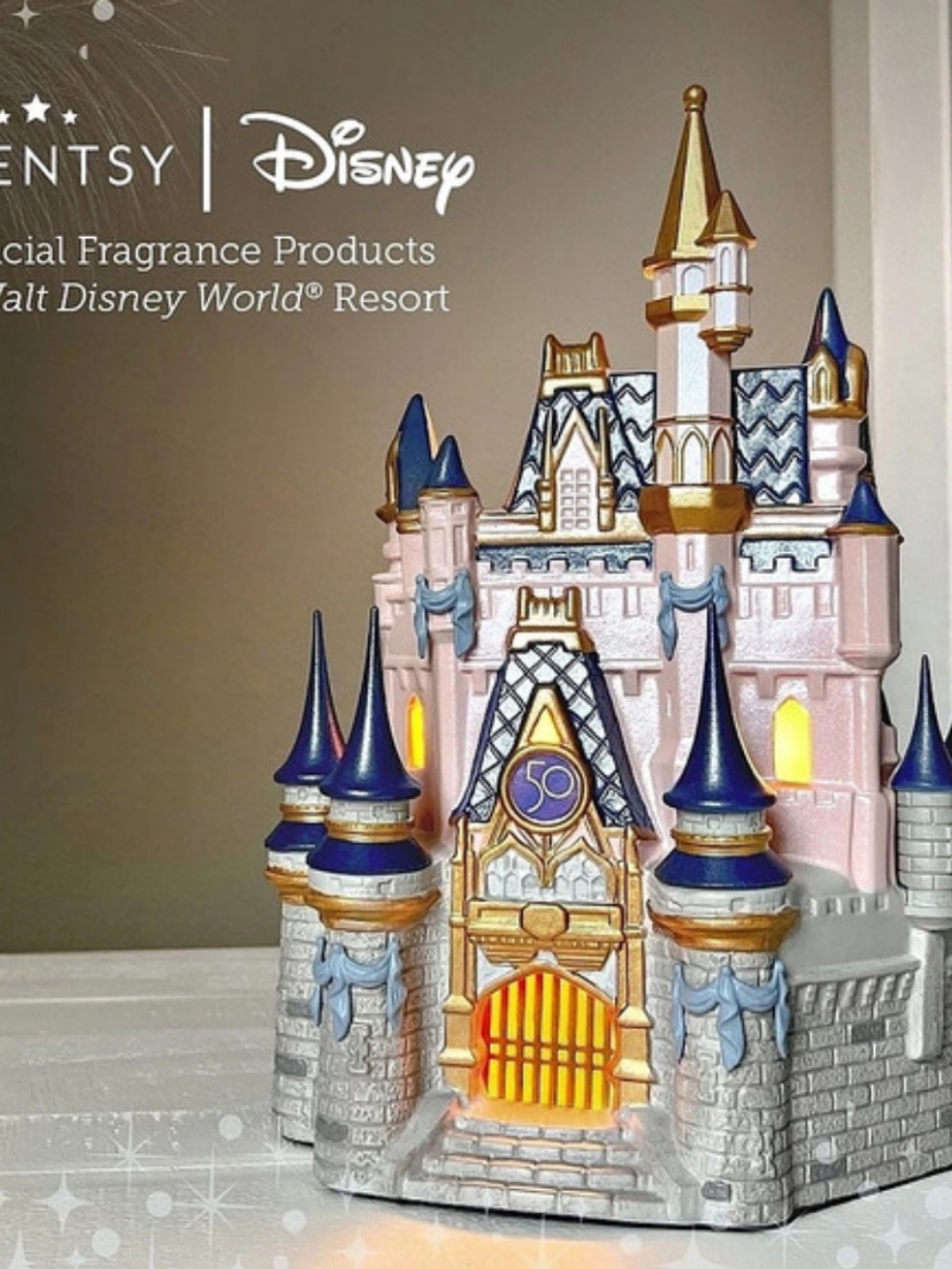 🏰Scentsy Disney Cinderella Castle Warmer|50th Anniversary|New in Box|Retired